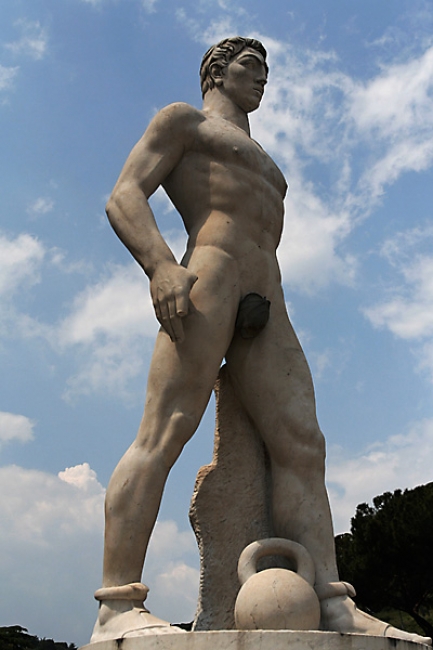 Stadio dei marmi 244